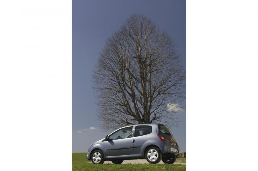  Renault Twingo 2007 года  (фото 41 из 91)